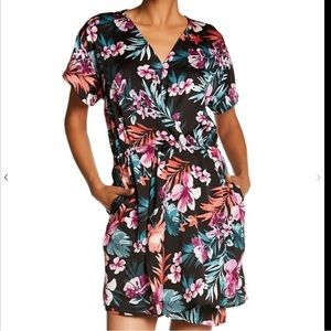 Bobeau Plus Size VNeck Pull On Dress Tropicalprint